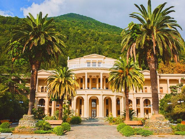 Amra Park-Hotel & Spa, Отель