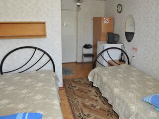 Эконом 2-местный малый корпус 2 — номер в отеле Ателика Горизонт, Алушта