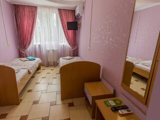 Стандартный 2-местный корпус 1 — номер в отеле Ателика Горизонт в Алуште
