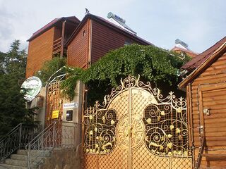 Гостиница Уют-2 в Судаке